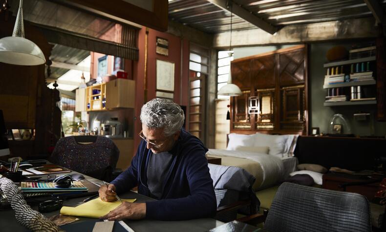 ホルヘ・リサラゾ テキスタイル・デザイナー ラグジュアリー コロンビア