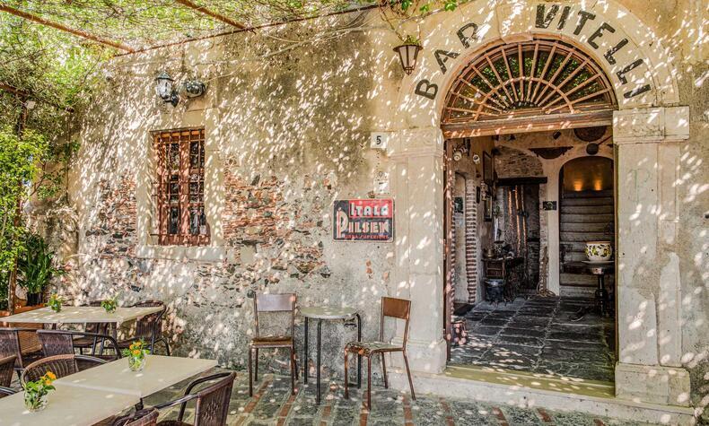 バール・ヴィテッリ ゴッドファーザー・シチリア