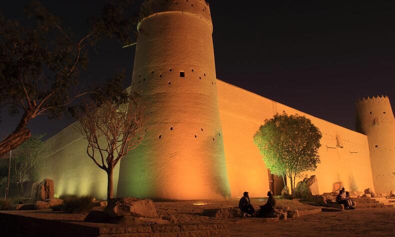 アル・マスマク・リアド ラグジュアリー・トラベル サウジアラビア