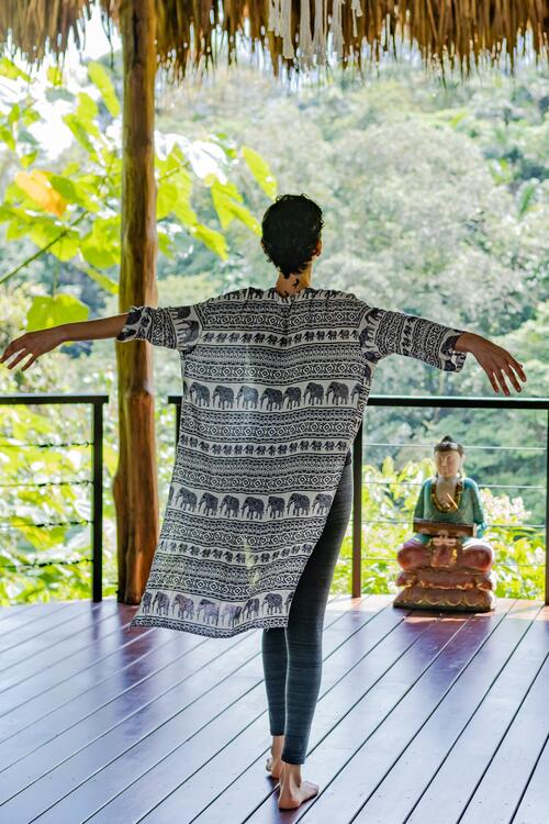 アモール・アレナルでのヨガ