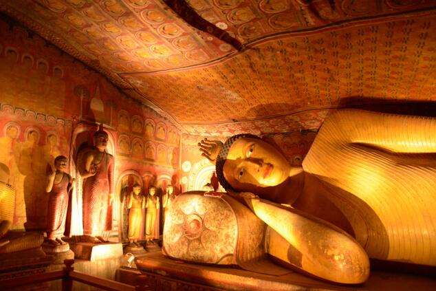 旅行 ラグジュアリーアイランド スリランカ スピリチュアル 歴史 ダンブッラ仏陀寺院.