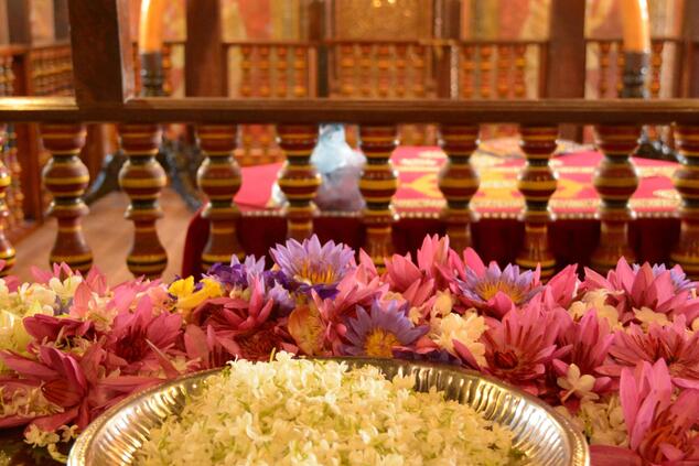 旅行 豪華な島 スリランカ スピリチュアル 歴史 仏歯寺 キャンディ.