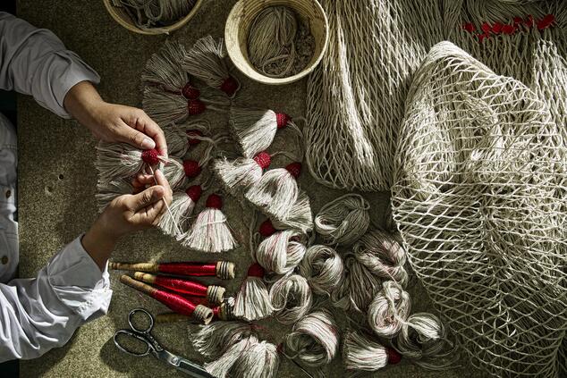 ホルヘ・リサラゾ テキスタイル・デザイナー ラグジュアリー コロンビア