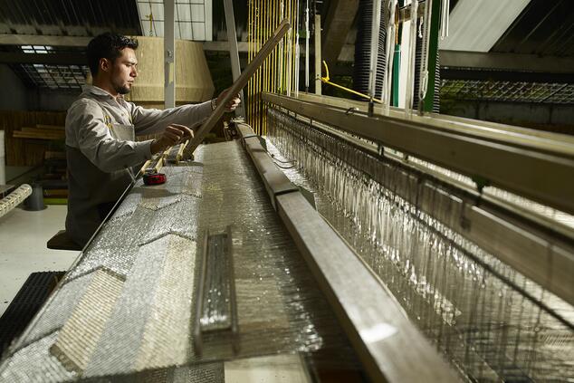 ホルヘ・リサラゾ テキスタイル・デザイナー ラグジュアリー コロンビア