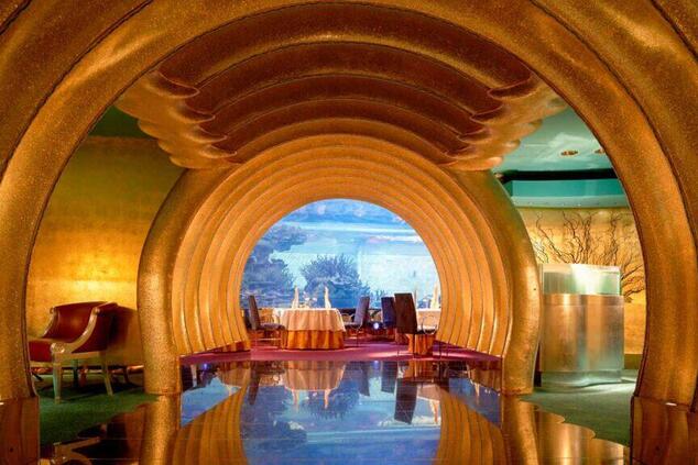 豪華水中レストラン、アル・マハラ・ドバイ