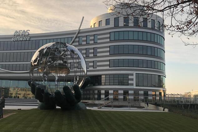 ロレンツォ・クインの彫刻