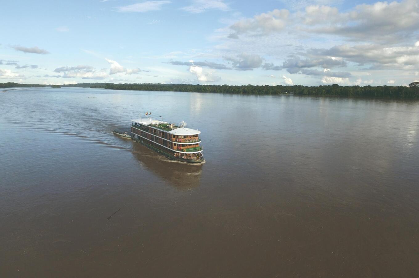豪華な旅行体験 ボート旅行 アナコンダ・アマゾン エクアドル。