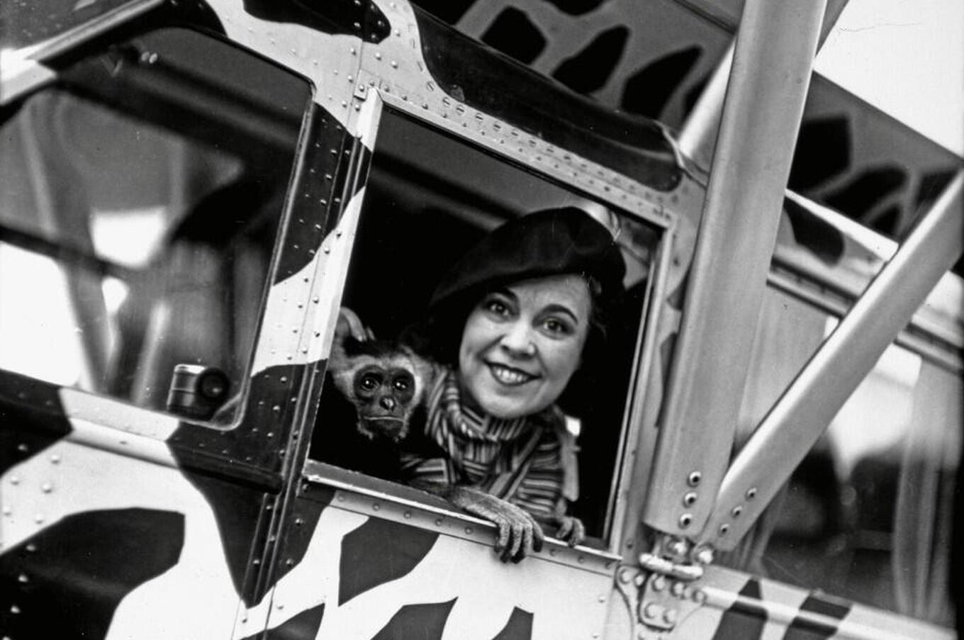 ジョンソン夫妻は1932年に2機の水上飛行機を購入しました。シマウマの縞模様が描かれた「オサの箱舟」とキリンの皮で装飾された「スピリット・オブ・アフリカ」です。 サファリ旅行 アフリカ ケニア オサ ジョンソン水上飛行機