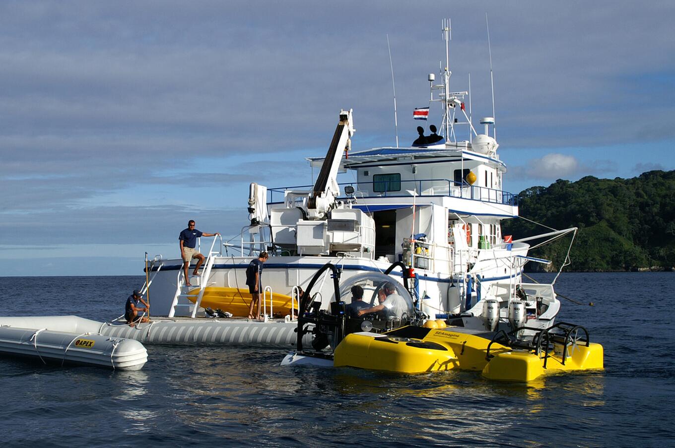潜水艇 ディープ・シー オファー・ケッター