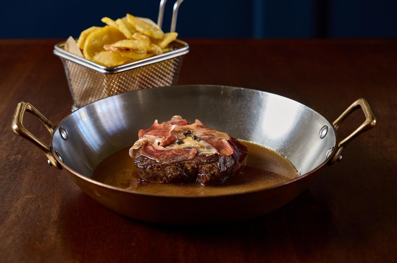 レストラン「カンティーニョ・ド・アヴィレス」の料理。写真:ホセ・アヴィレス・グループ カンチーニョ・ド・アビレス