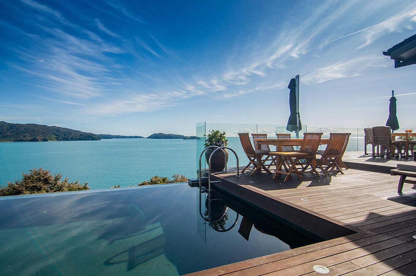 この高級ロッジには、ニュージーランド南島でも有数のビーチへのプライベートアクセスが2つあります。 スプリット・アップル・リトリート・ニュージーランド