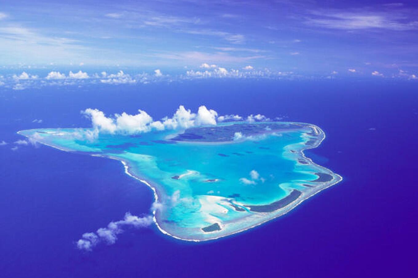 ポリネシアの戦士たちが最初にアイツタキに到着したのは西暦900年と言われています。 LUJPクック諸島アイツタキ旅行