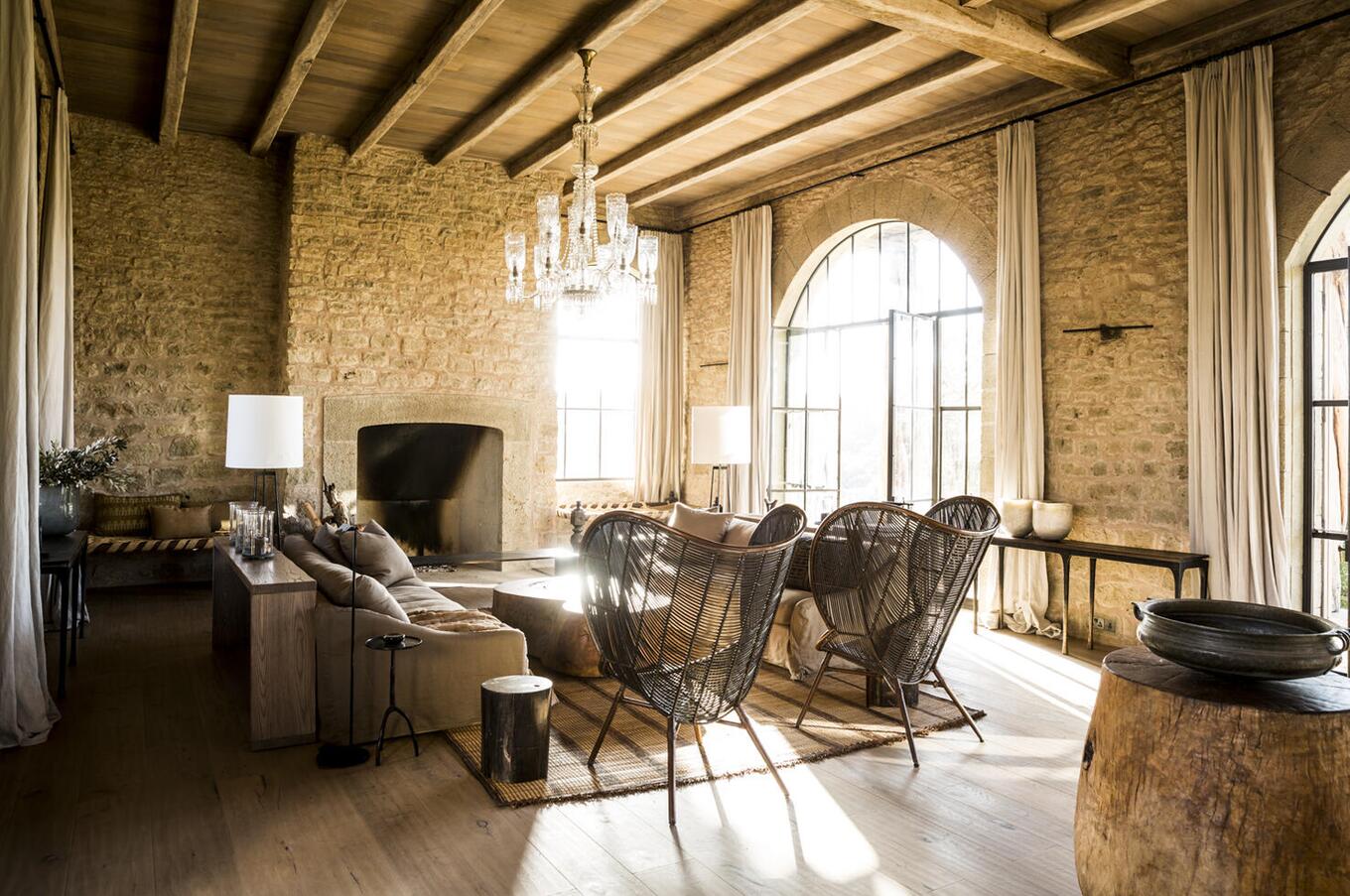 写真は有路樹：クルックス＆ジャクソン