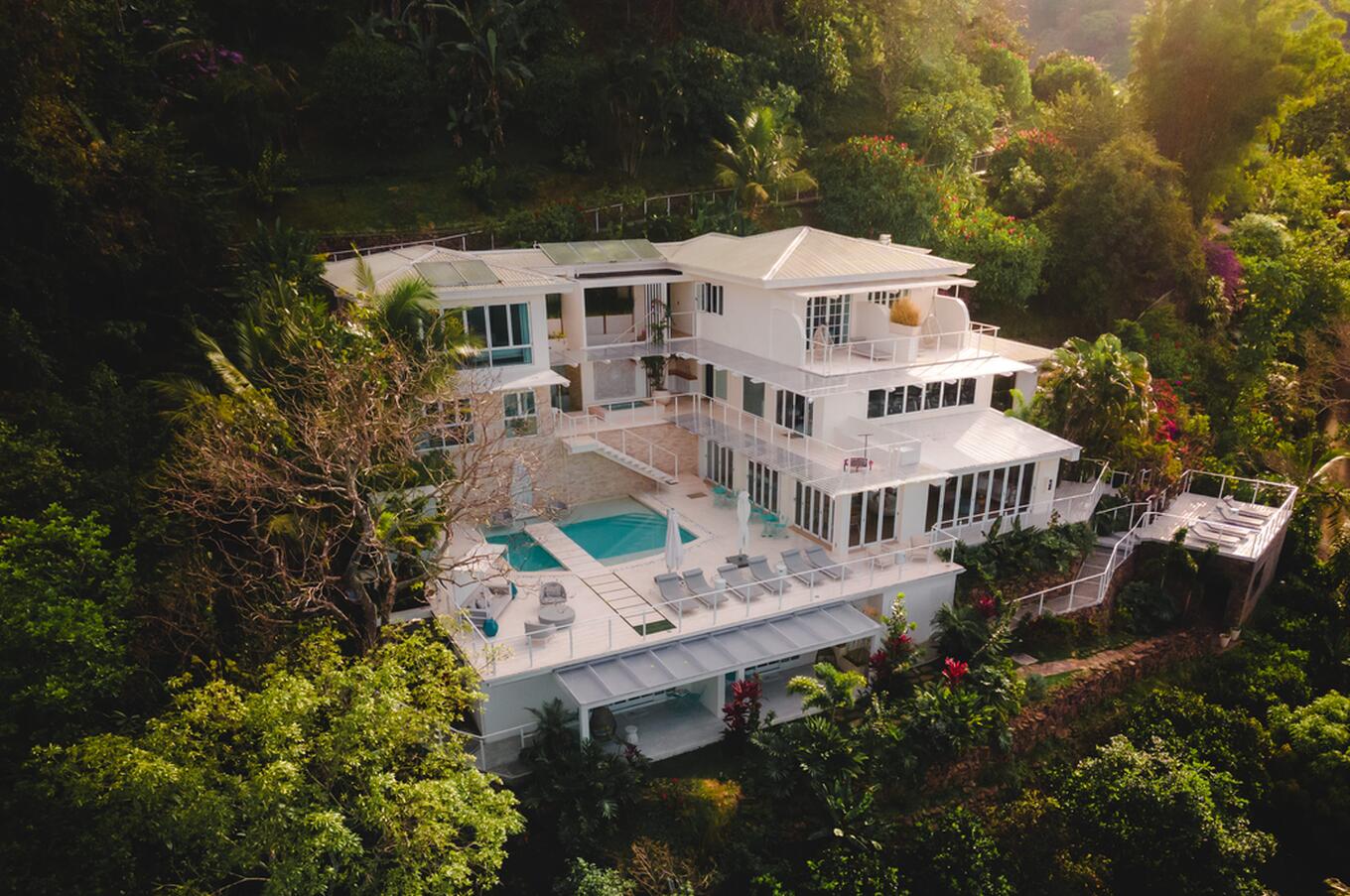 自然と一体化したホテル、ザ・リトリート