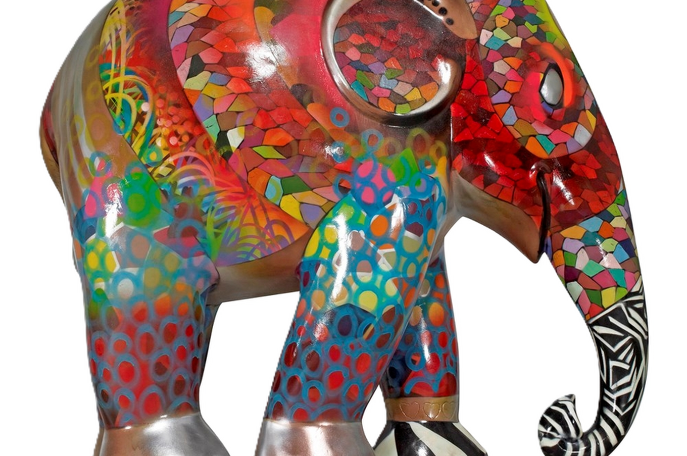 アーティスト、チョール・ブギーによる象のおじさん、ブア＝ジュームの現在の表現。Elephan Paradeから購入可能。