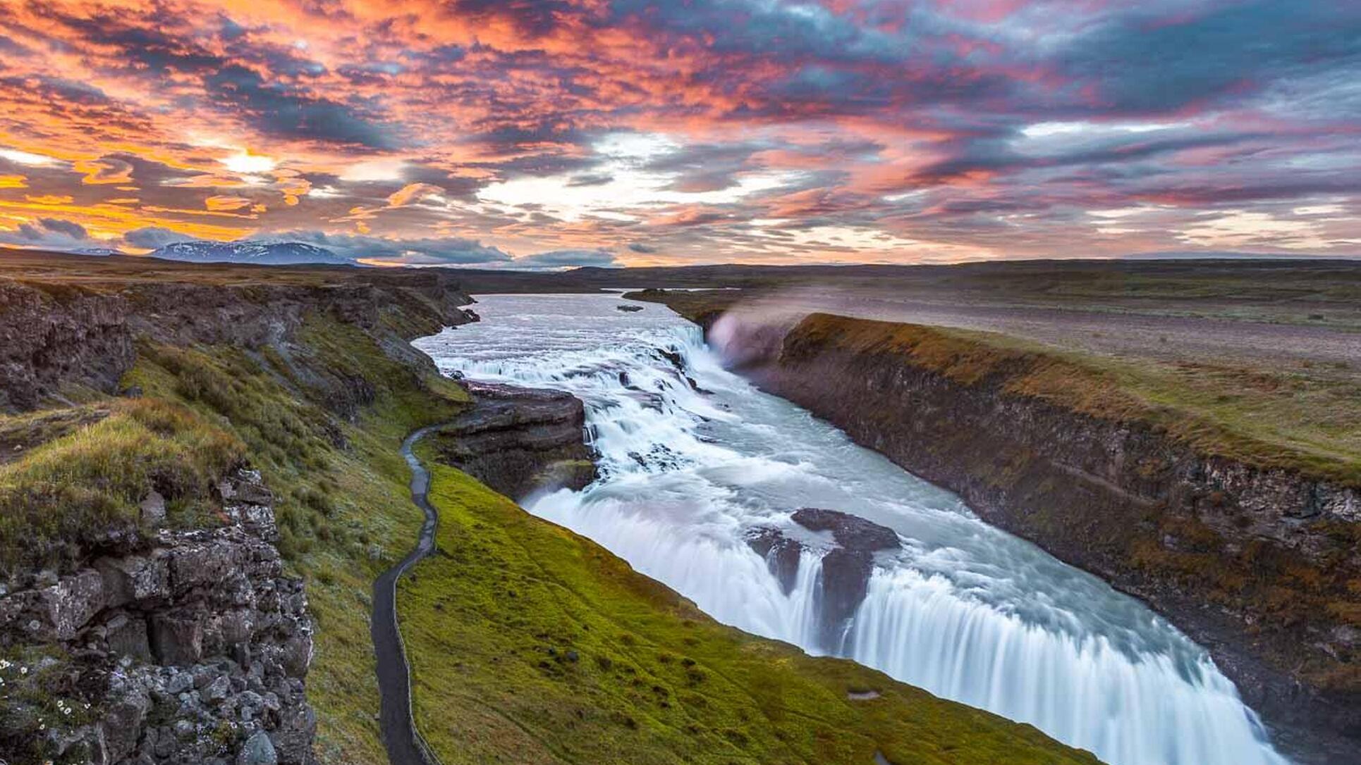 ラグジュアリー・トリップ アイスランド・アドベンチャー