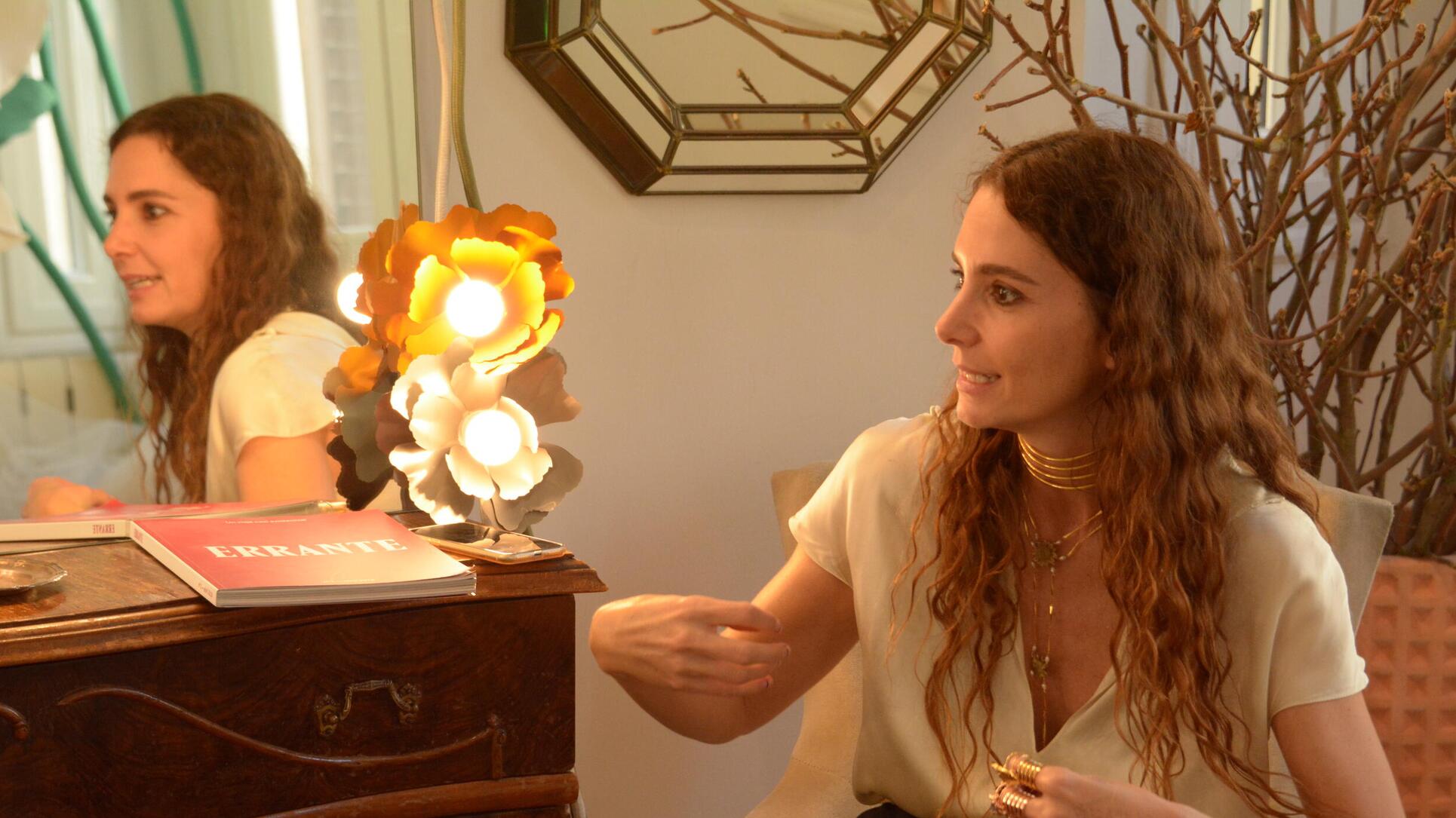 マドリードの工房でのクルス