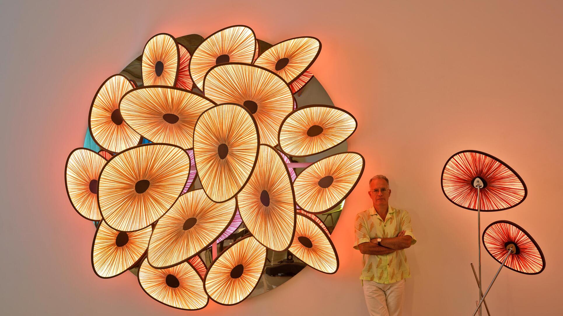 デザイン・マイアミで発表されたLakesコレクションのランプの中のアルビ・セルファティ