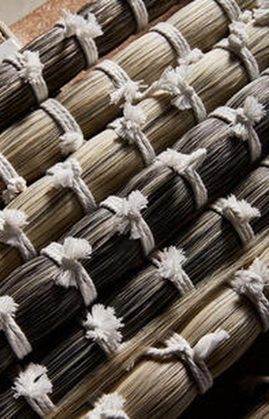 ホルヘ・リサラゾ デザイナー 高級テキスタイル コロンビア