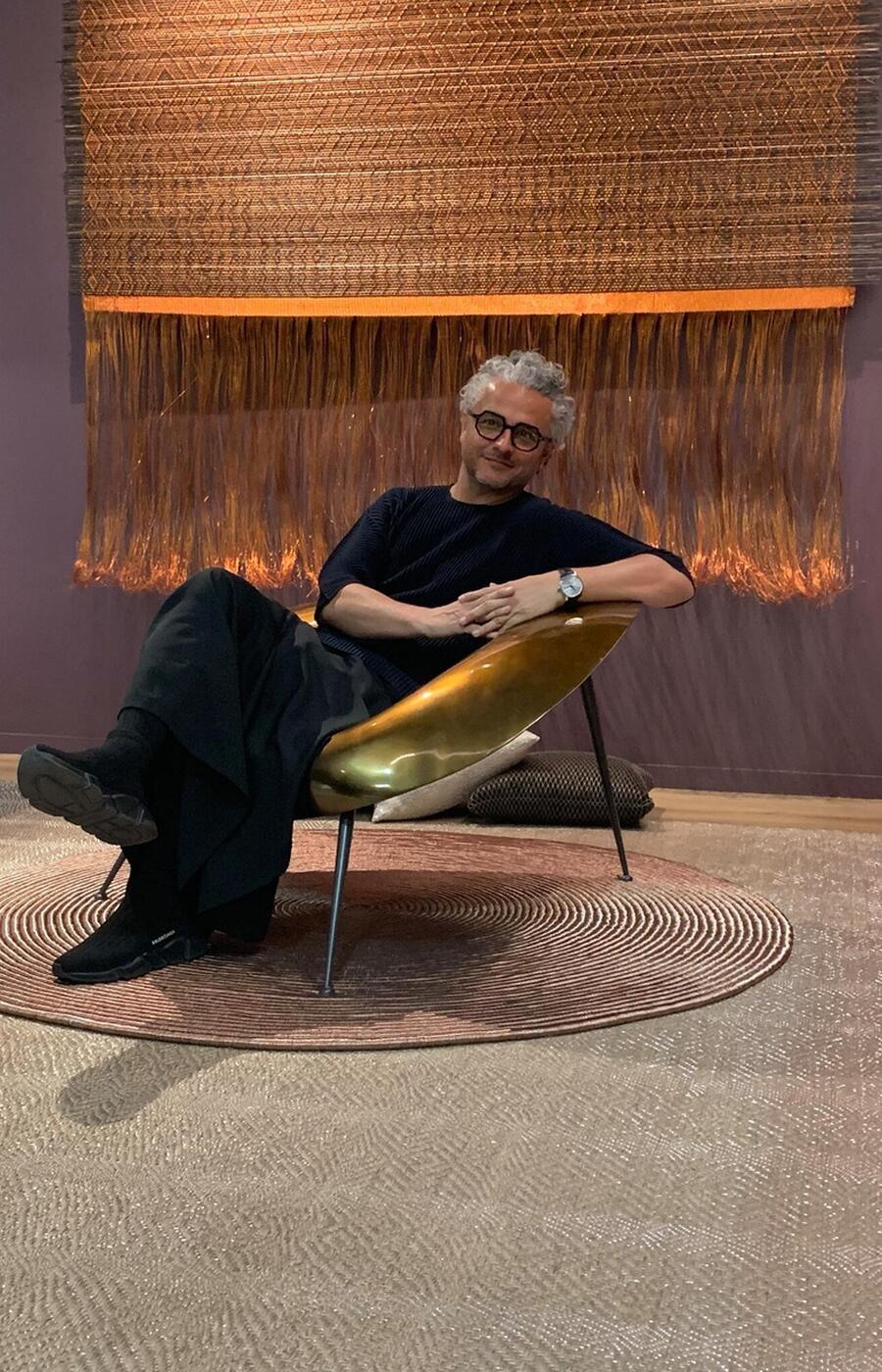 ホルヘ・リサラゾ デザイナー 高級テキスタイル コロンビア